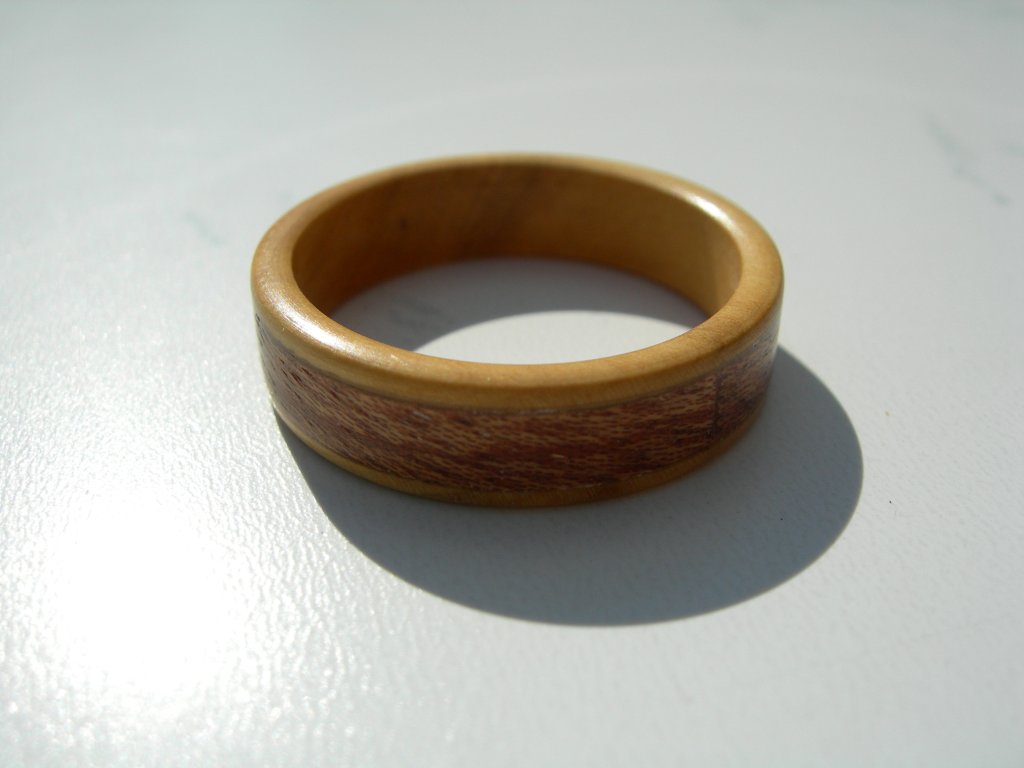 Wood Ring with Veneer Inlay