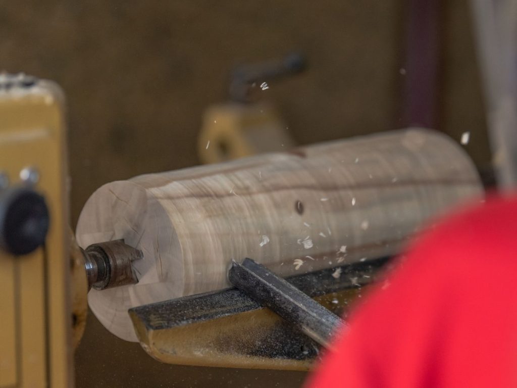 Wood Lathe vs. Metal Lathe: What is the Difference? Woodturning Online 7