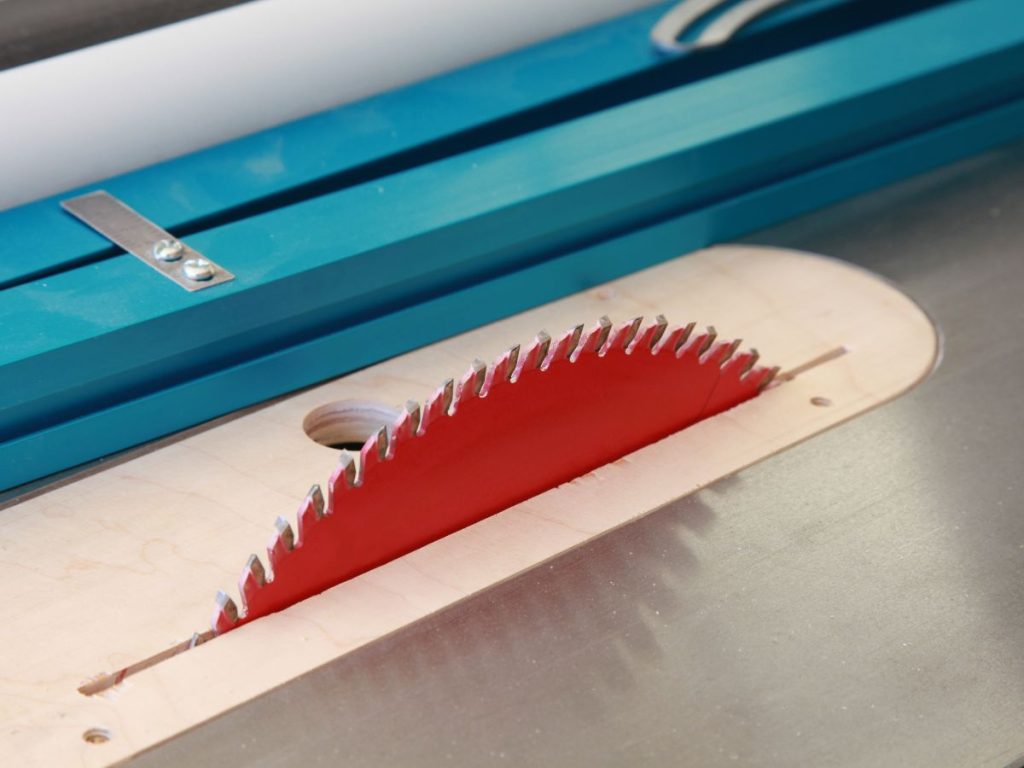 How to Use a Table Saw Woodturning Online 1