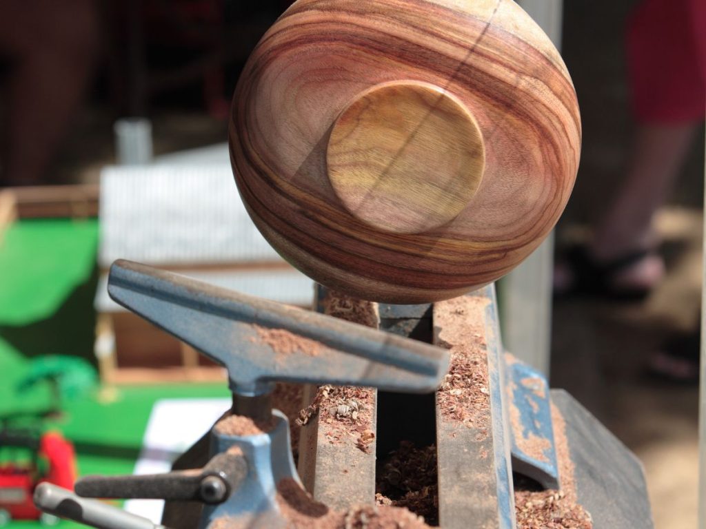 Wood Lathe vs. Metal Lathe: What is the Difference? Woodturning Online 15