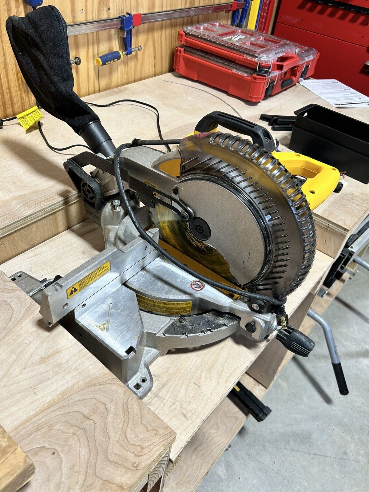 Best 10 Inch And 12 Inch Miter Saws Woodturning Online   Dewalt DWS716 Miter Saw 