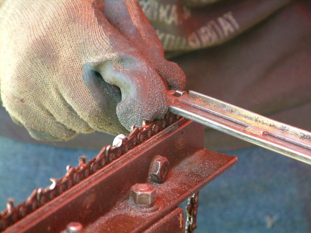 How to Sharpen a Chainsaw in 7 Steps Woodturning Online 1